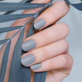 Look to Go Nagellack Nagelfarbe Blau Grau Matica Cosmetics